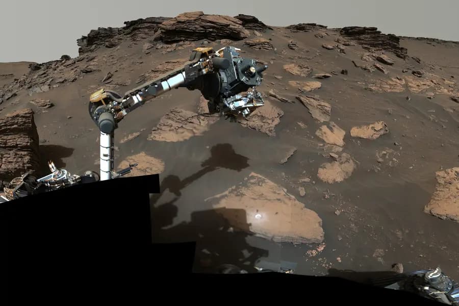 Promising Signs of Water Found in Ancient Martian Rocks